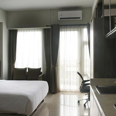 Graha Makara Suite Hotel & Residence Cikarang Eksteriør billede
